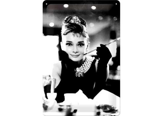 Retro metallitaulu Breakfast at Tiffany´s Audrey