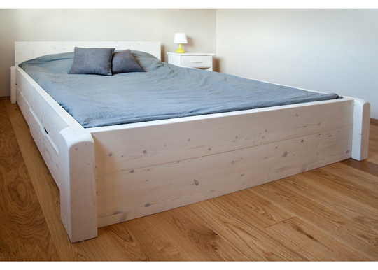 Massiivipuusänky vuodevaatelaatikolla Country Extra 120x200 cm