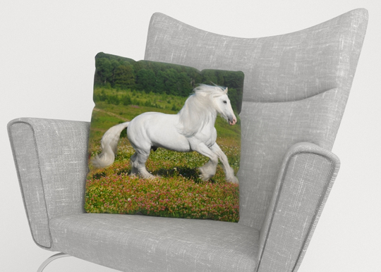 Koristetyynyliina White Horse 40x40 cm